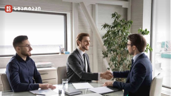 ინვესტორები