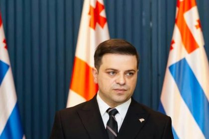 ცოტნე ანანიძე ნიკა გვარამიას პასუხობს
